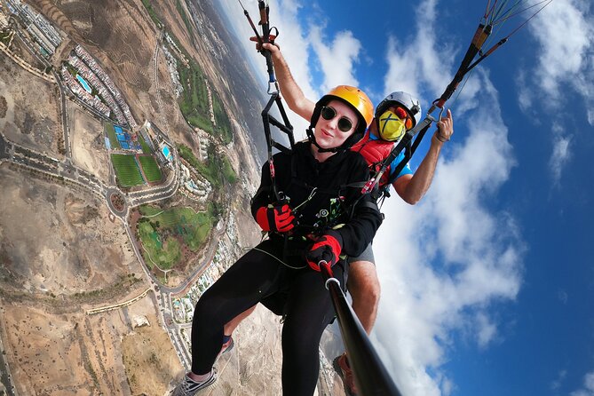Acrobatic Paragliding Flight with Spanish Champion in Tenerife - Entering The Sky: What This 2-Hour Acrobatic Paragliding Session Means in Real Life