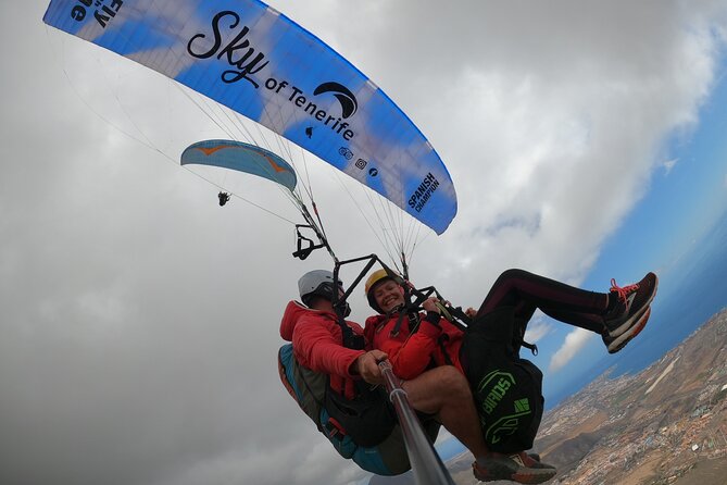 Acrobatic Paragliding Flight with Spanish Champion in Tenerife - Flying Over Land and Ending With a Possible Beach Landing