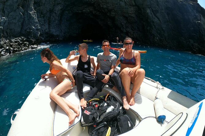 Boat Excursion to visit underwater lava tongues - Key Things You’ll Like About This Lava Tongues Boat Trip