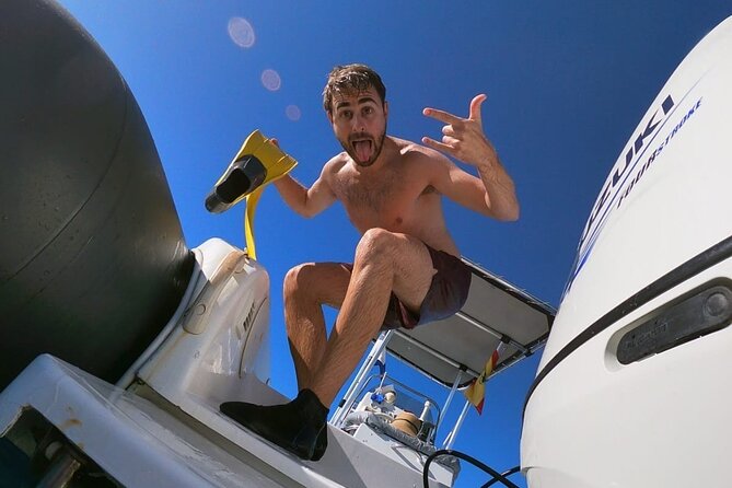Boat Excursion to visit underwater lava tongues - Paco’s Host Style: Safety, Stories, and Real Tips