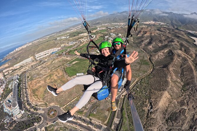 Costa Adeje paragliding, the best tandem flight in Tenerife - Costa Adeje Tandem Paragliding: what you’re really signing up for