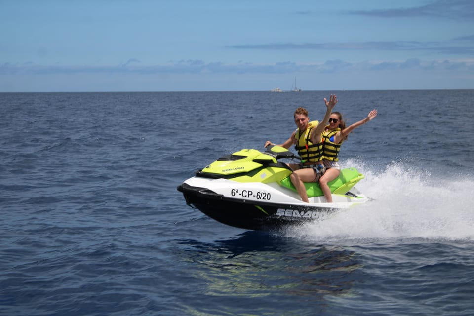 From Puerto Colon : 1 hour adrenaline JetSki tour - Jet Ski Handling: Stability Matters for Beginners