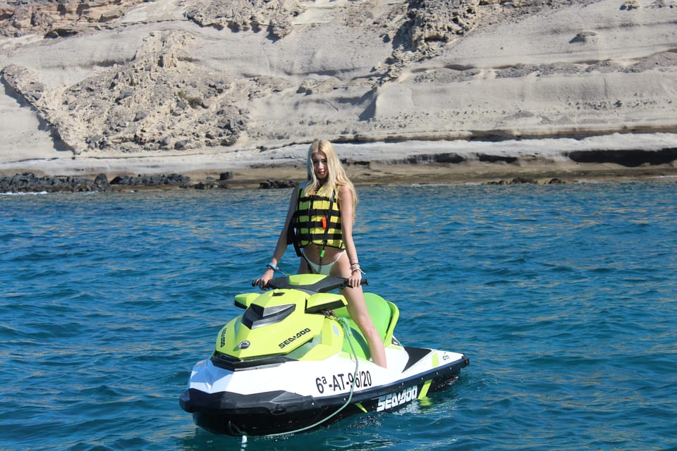From Puerto Colon : 1 hour adrenaline JetSki tour - Price and Value: Is $141 Worth One Hour?