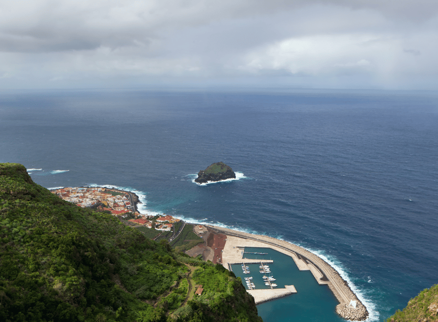 From Santa Cruz de Tenerife: Masca & Garachico Private Trip - The guide experience in English or Spanish