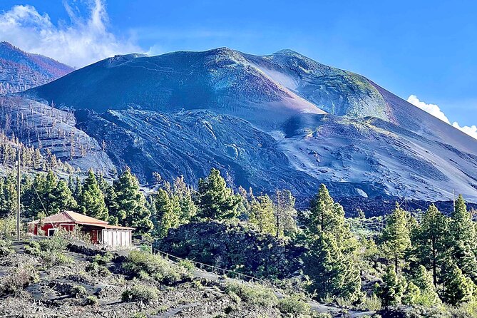 From Tenerife: Tajogaite Volcano, La Cumbrecita and Casco Antiguo - Caldera de Taburiente: a quick crater view with big atmosphere