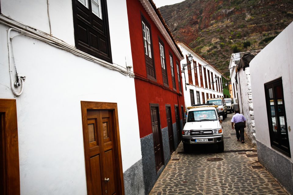 Full-Day Gomera Jeep Safari from Puerto de La Cruz - The Ferry Crossing: A Calm Start Before the Road Turns Narrow