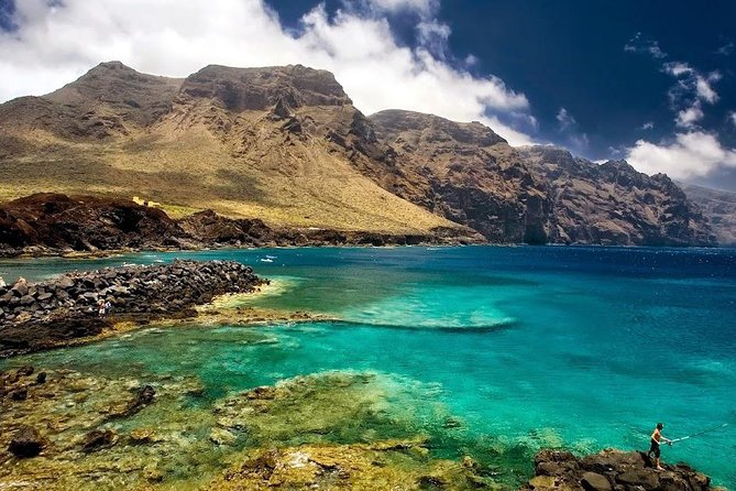 Grand Tour Tenerife - Full-Day Private VIP Tour - Los Gigantes and Masca Road: cliffs and winding roads in tight photo breaks