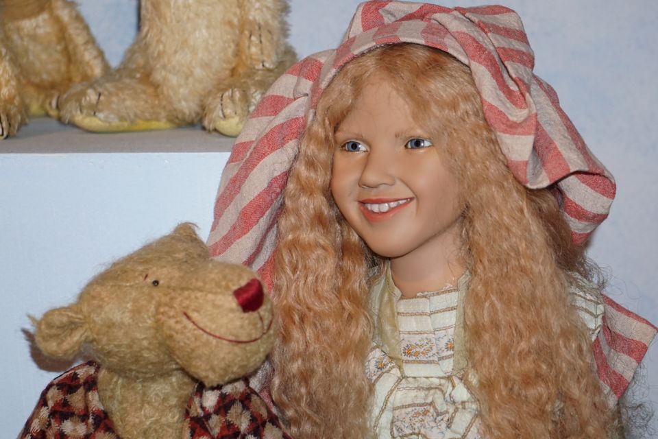 Icod de los Vinos: ARTlandya Doll World Entry Ticket & Tour - Entering the Museum Garden in Icod de los Vinos