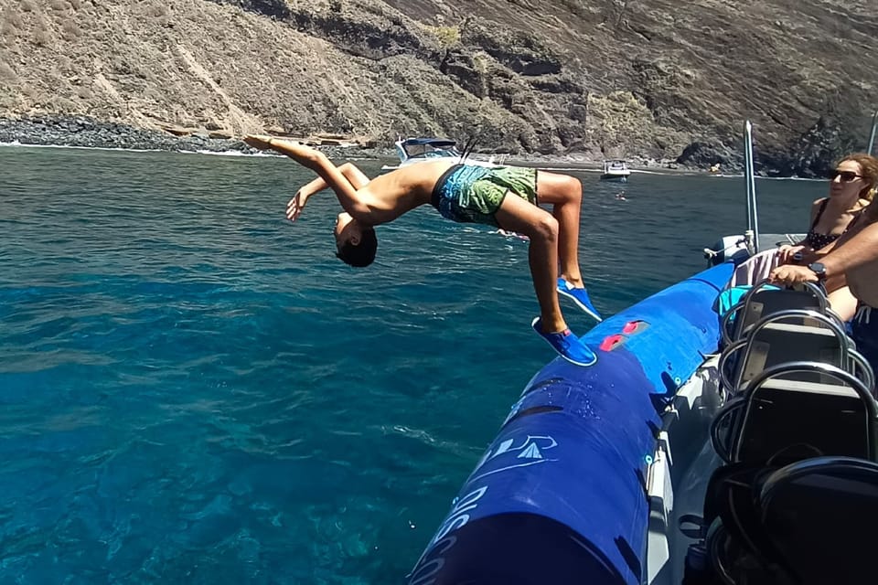 Los Gigantes to Teno: Boat trip with snorkeling & drinks - The Los Gigantes Stage: 1 hour of cliffs, caves, and orientation