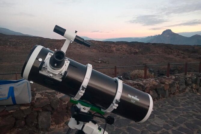 Magic Stargazing & Sunset in Teide with Dinner + Telescopes - The volcanic stop on the way to dinner