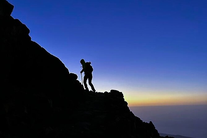 Night Hike to Summit of Teide for Sunrise and the Volcano Shadow - The climb itself: 10 km, 1,380 m gain, and mental pacing