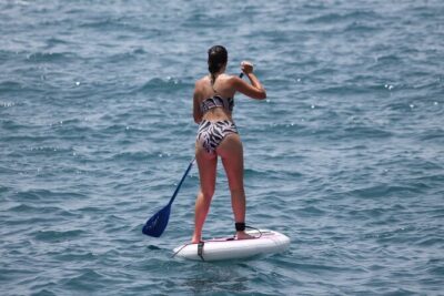 Paddle Surf - What You’ll Actually Do on the Water With an Instructor Nearby