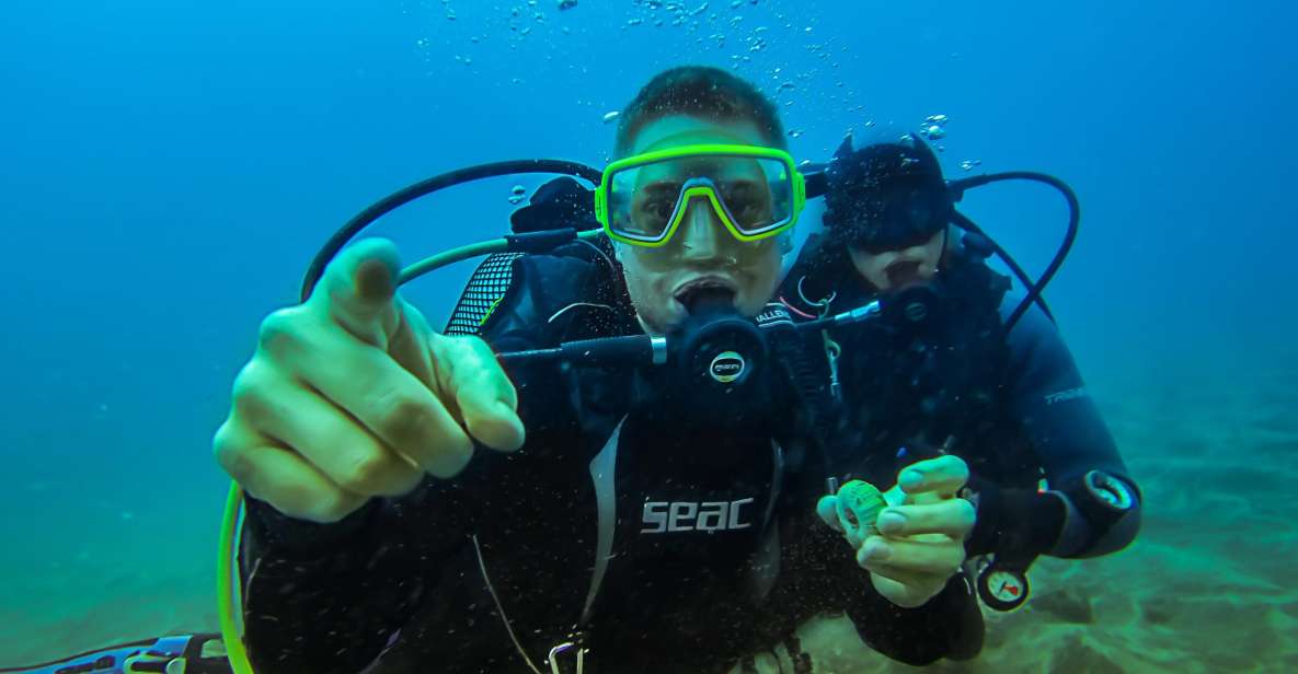 PADI Open Water Course in 3 Days - Day 1: video, exam, and confined-water skills that set the tone