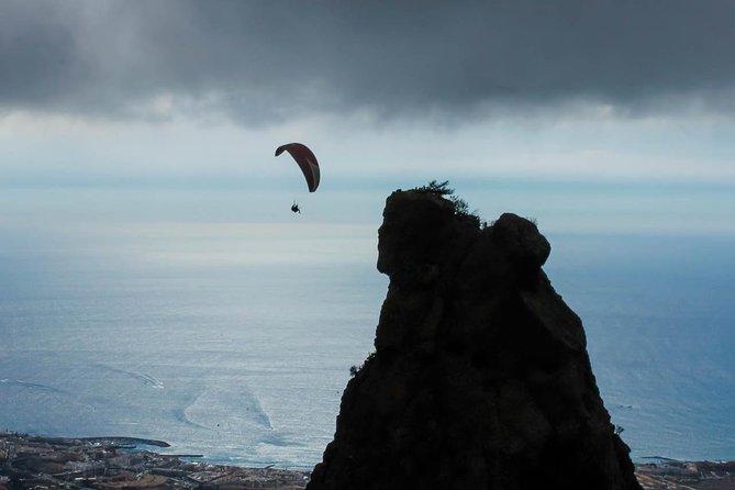 Paragliding Epic Experience in Tenerife with the Spanish Champion Team - Safety, weight limits, and the reality of doing this outdoors