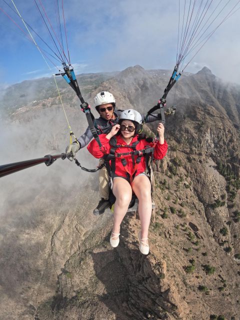 Paragliding flight with a Spanish Champion 2021/2022. - Who should book this, and who should skip it