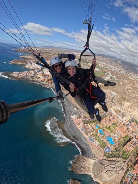 Paragliding flight with a Spanish Champion 2021/2022. - Should you book this Tenerife paragliding experience?