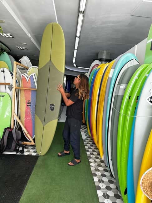 Playa de Las Américas: Premium Surf Equipment for Rent - Picking the Right Board: Softboards, Shortboards, Epoxy, Longboards, Bodyboards