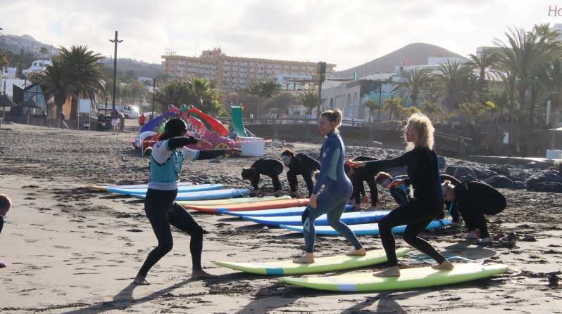 Playa de Las Americas: Surfing Group Lesson with equipment - Playa de Las Américas is a great place to start surfing