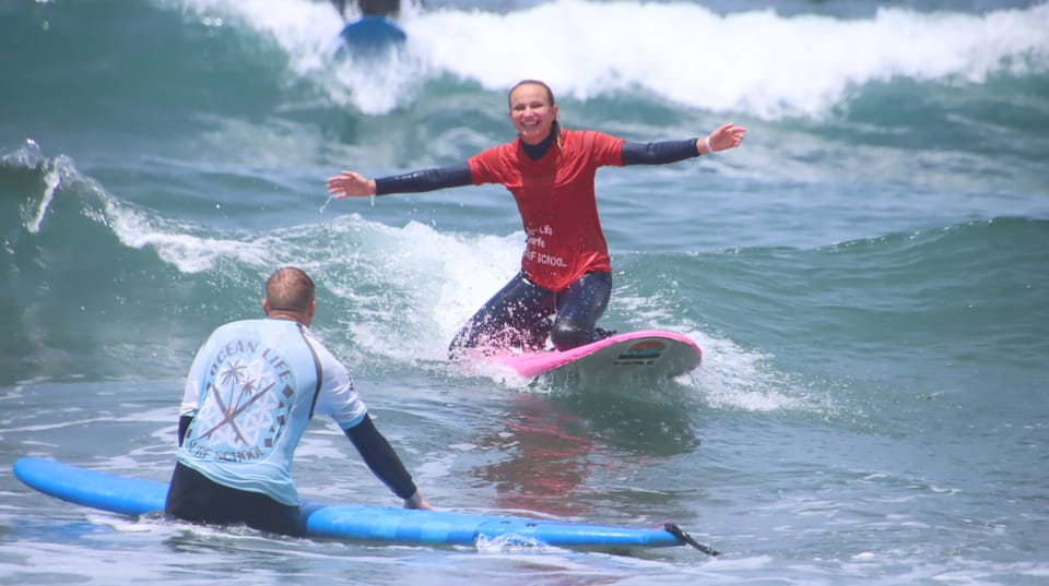 Playa de Las Americas: Surfing Group Lesson with equipment - Group size, timing, and why mornings can feel better