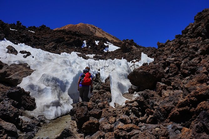 Private Full Day Tour to the Top of the Teide: go hiking and return in cable car - Teide National Park: The Long Hike and the Value of an Official Guide