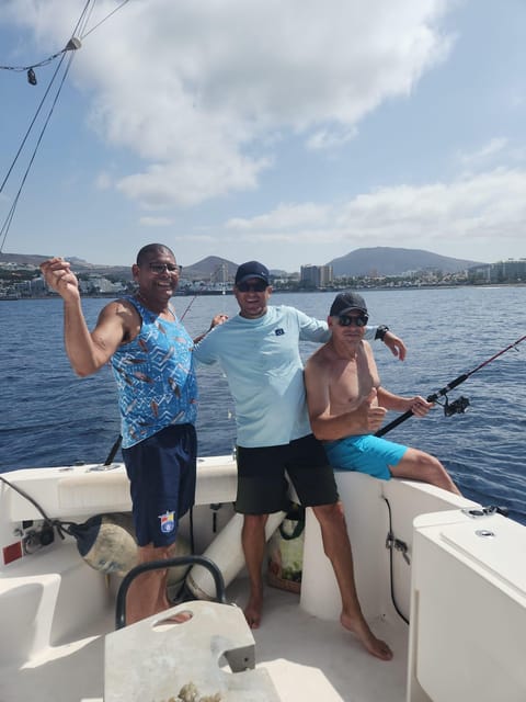 Puerto Colón: Coastal Boat Cruise with Swimming and Snacks - The Turtle Cove Stop: Swim, Snorkel, and Paddleboard Time With a View