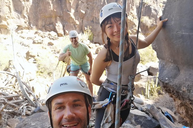 Rock climbing in natural space. - Personalized attention in a group of four