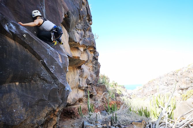 Rock climbing in natural space. - What to bring (and what not to count on)