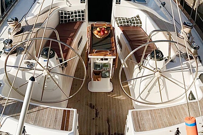 SAILING YACHT EXCURSION TOUR, Food & Drinks included! - Playa de las Américas area: your starting point for marine life spotting