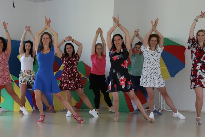 Salsa & Bachata, dance lessons Tenerife south. Have fun and learn - Sylvi’s Coaching Style: Clear Cues, Positive Momentum