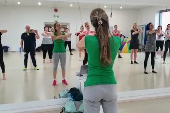 Salsa & Bachata, dance lessons Tenerife south. Have fun and learn - Weather, Timing, and How to Stay Flexible