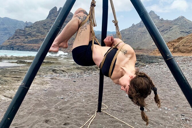 Shibari on the Beach - Getting There: Pickup, Hours, and Finding the Team