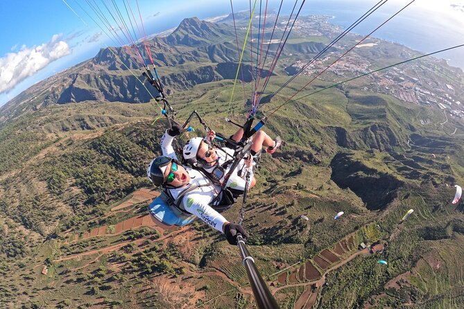 SILVER 1000m paragliding tandem flight above South Tenerife - Chasing Lift: Thermals Over Southern Tenerife