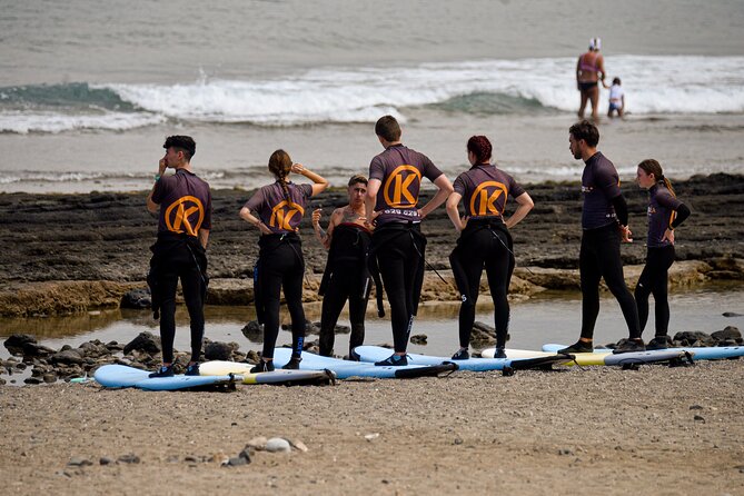 small group surf lesson in Playa de las Américas,Tenerife - Why low tide is part of the lesson plan