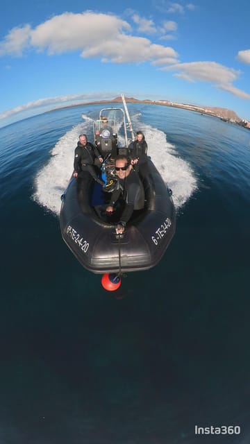 Snorkeling in a Volcanic Bay - Included gear and what to bring so you’re actually comfortable