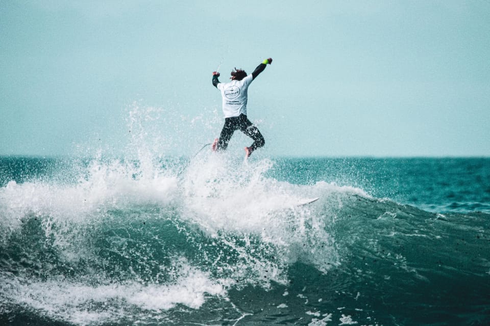 Surf class in Tenerife South - Key highlights worth planning around