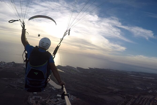 Tandem Paragliding Flight in Costa Adeje from 1100m - Pace and timing: the 2-hour experience block