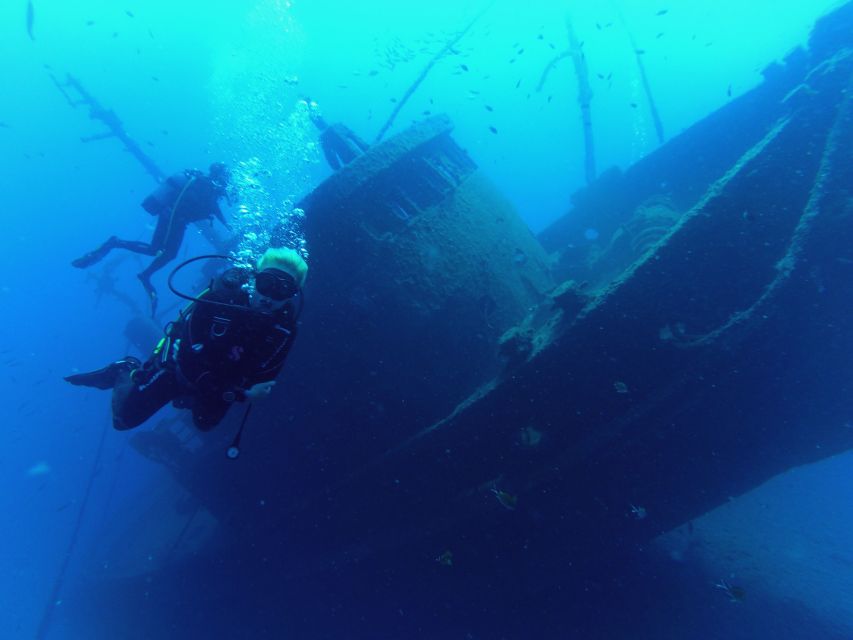 Tenerife: 2 Diving Sessions for Certified Divers - What to Bring and What to Skip