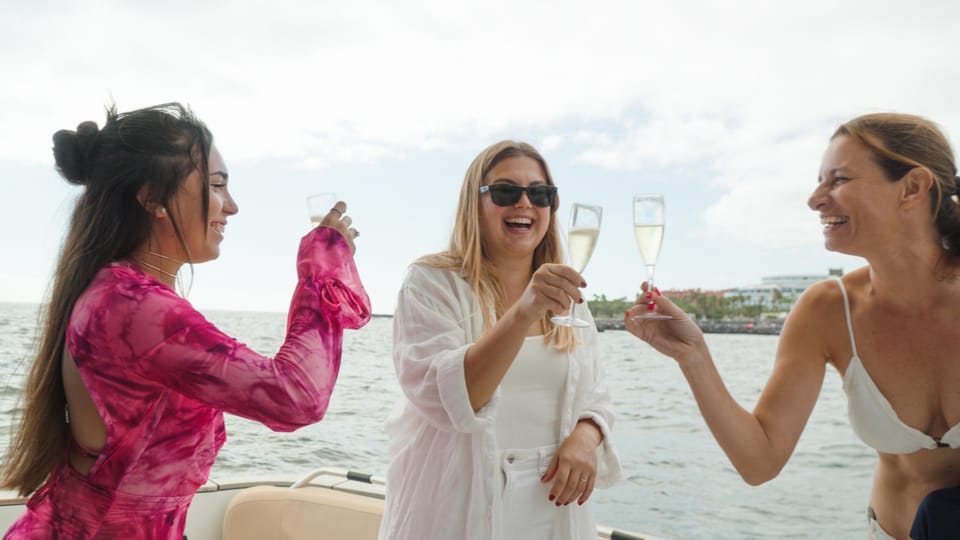 Tenerife: 6 & 8 Hour Private Luxury Motorboat Charter - Getting to Los Gigantes: where the day’s rhythm clicks