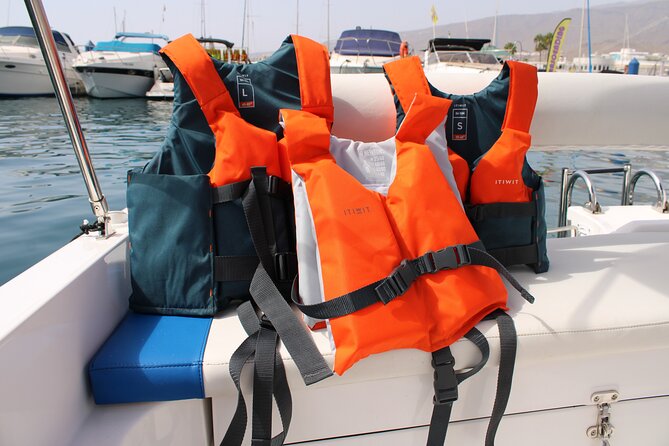 Tenerife Boat Rental in Costa Adeje - Onboard Comfort: Ice, Water, Speakers, and Shade