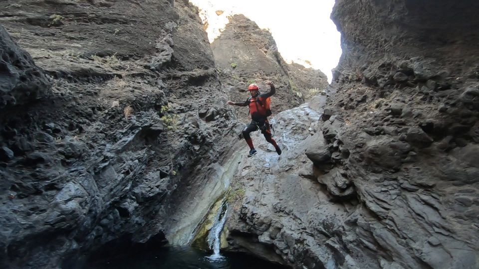 Tenerife: Guided Canyoning Experience - A Tenerife Canyoning Day: What It Feels Like From Start to Finish