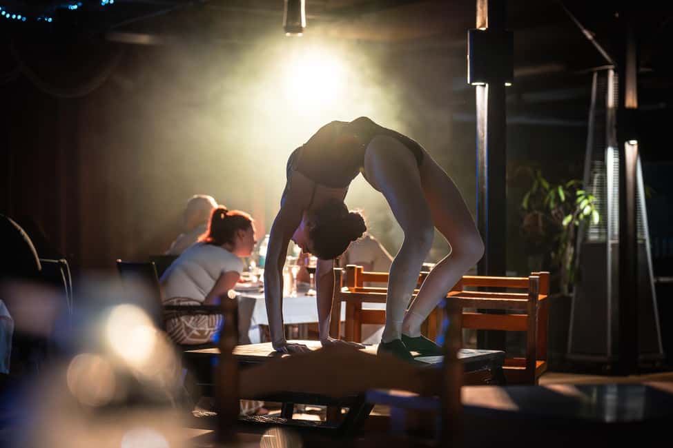 Tenerife : Musical show "the wild south" with dinner and transfer - Mechanical bull and audience participation: fun with one caveat