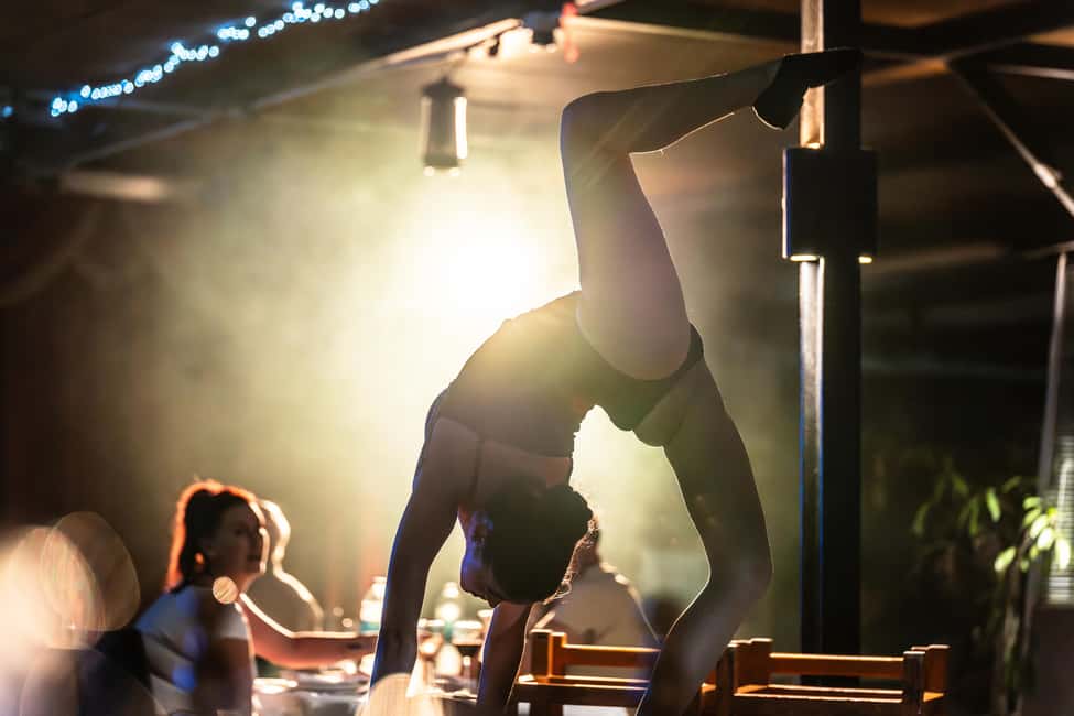 Tenerife : Musical show "the wild south" with dinner and transfer - Food quality: what to expect from the dinner