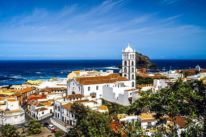 Tenerife North Private Tour: Through Villages and Ports - Icod de los Vinos: squares, gardens, and Tenerife’s dragon tree