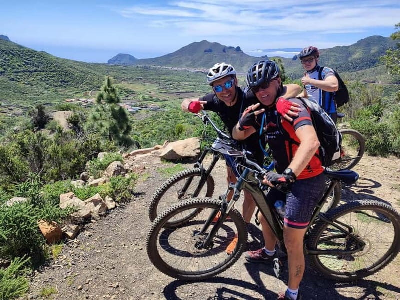 Tenerife: premium e-bike ride at Chineyro volcanic area - Chinyero Volcano and the 1909 lava flows: the main event