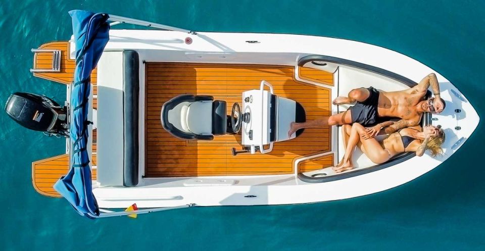 Tenerife: Rent a Boat with No License, Self Drive - Cruising just off Tenerife: how the coastline becomes the itinerary