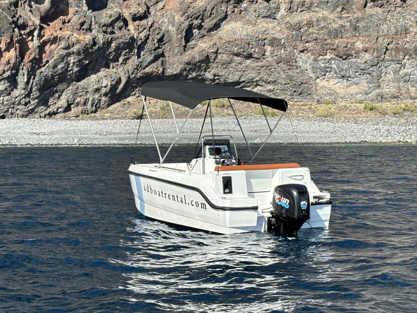 Tenerife: rent a boat without license - What’s included makes the day feel complete