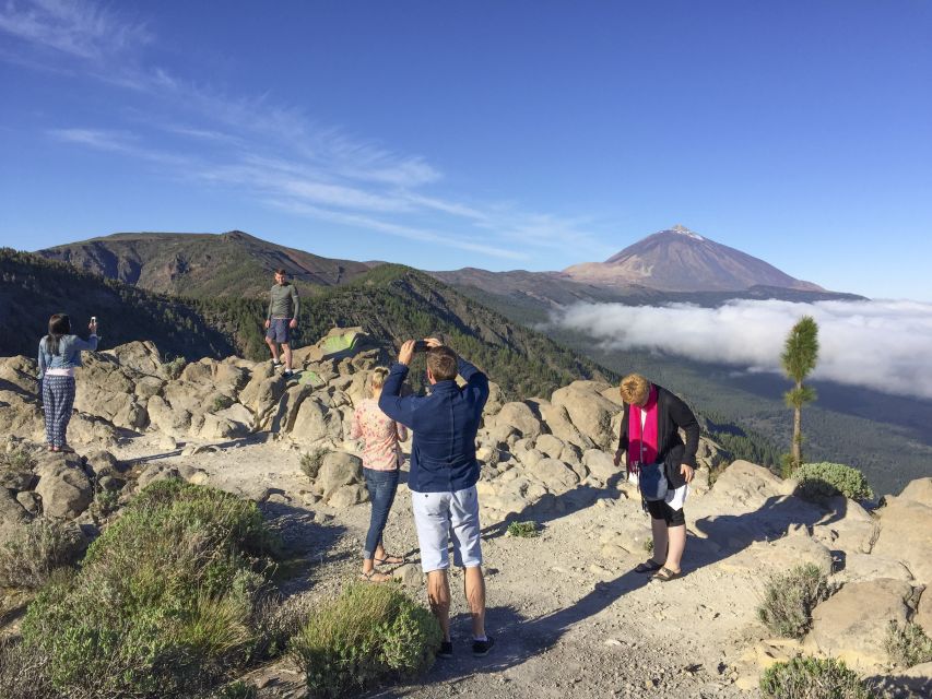 Tenerife: Teide National Park & Teno Rural Park Private Tour - Lunch at a local restaurant: what to do with your free time