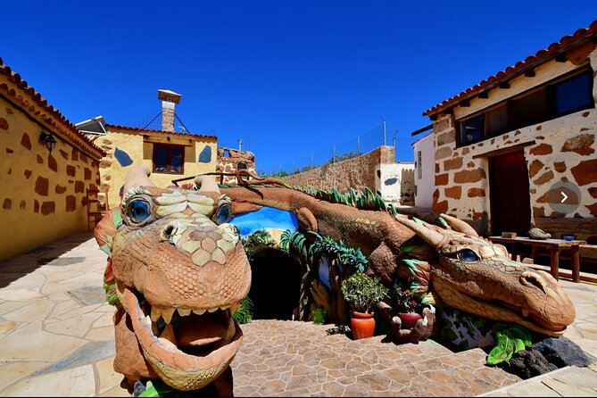 Travel in Time at El Pasaje Secreto - The 3-hour experience (and why time can feel flexible)