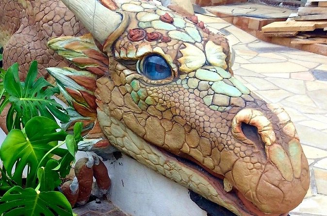 Travel in Time at El Pasaje Secreto - Into the caves: where myths feel physical