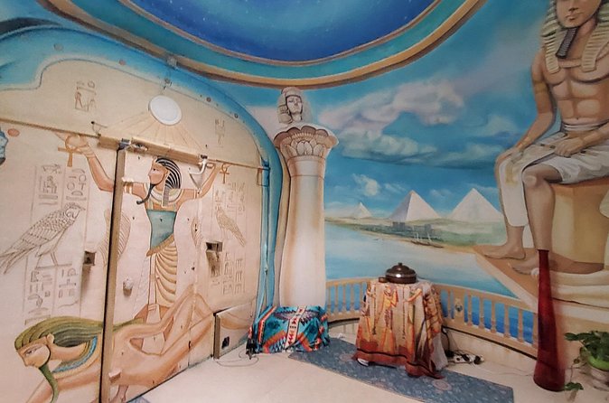 Travel in Time at El Pasaje Secreto - The people behind it: Maria, her family, and a relaxed style